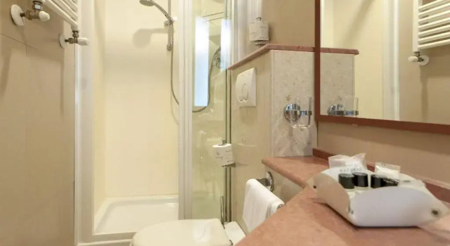 Двухместный номер Standard с балконом и с видом на сад Hotel Villa Lo Scoglietto