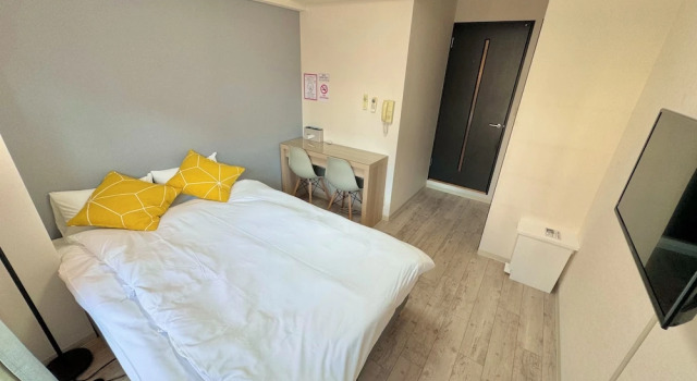 Royal Heights Sakuragawa Condominium