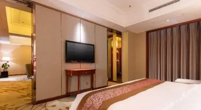 Tianjin Yuetan Hotel, Rezerwuj Hotel Jinnan 