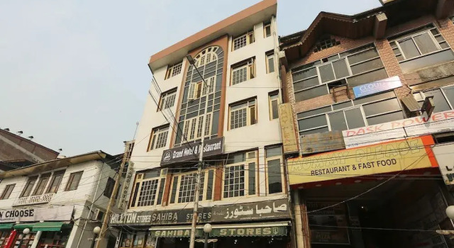 Oyo 24966 Grand Hotel And Restaurant, Забронировать Отель Сринагар Jammu & Kashmir Ski