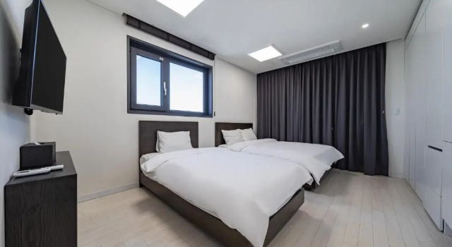 Двухместный номер Deluxe World Sky Residence Hotel