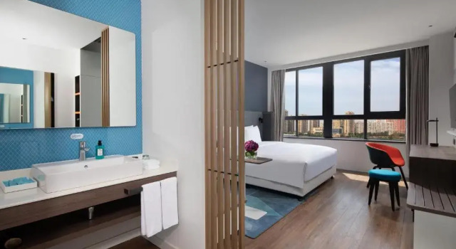 Двухместный номер Standard Holiday Inn Express Chengdu Longquanyi North by IHG