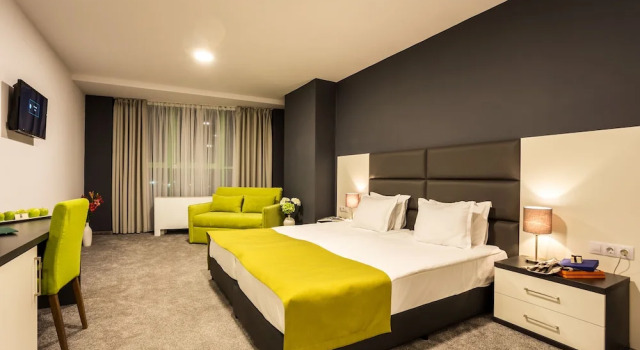 Двухместный номер Deluxe с балконом Earth & People Hotel & SPA