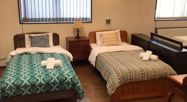 Neoism Nakahiro, Prenota Hotel Hatsukaichi Hiroshima, vicino a Stazione Ferroviaria di Yokogawa