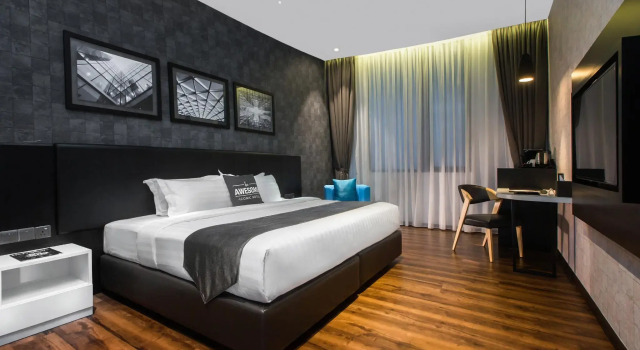 Номер Deluxe Iconic Hotel