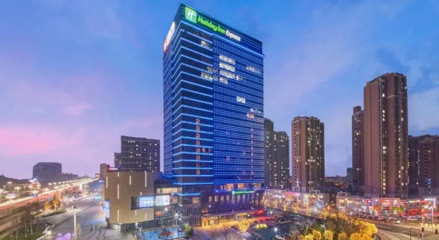 Номер Standard Holiday Inn Express - Yantai YEDA by IHG