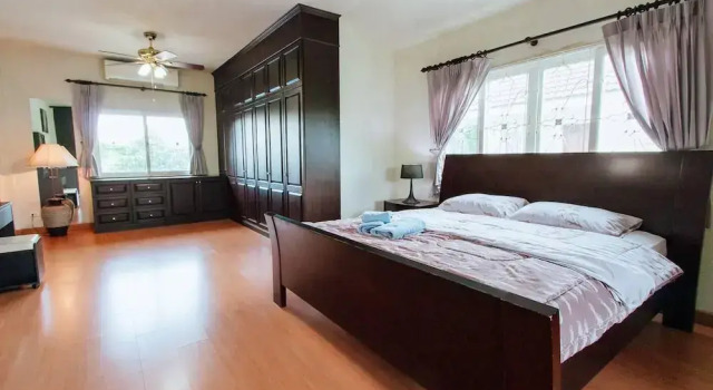 Вилла Captivating 3-Bed Villa in Muang Pattaya
