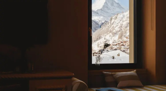 Одноместный номер Standard с балконом BEAUSiTE Zermatt