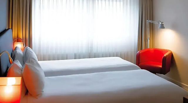 Номер Standard TRIBE Hotel Den Haag Centraal - Opened December 2025