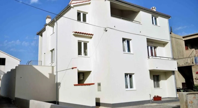 Apartments Enida