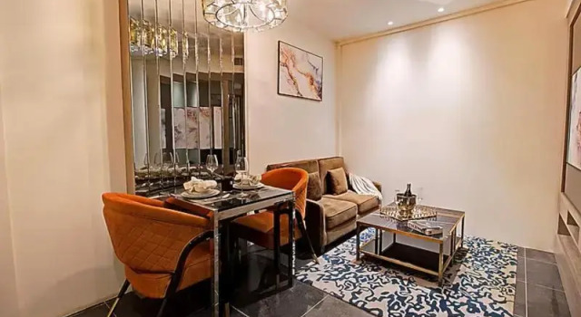 Люкс Deluxe с балконом Rhythm Gurugram, Hotel & Suites, Sohna Road, Sector 68