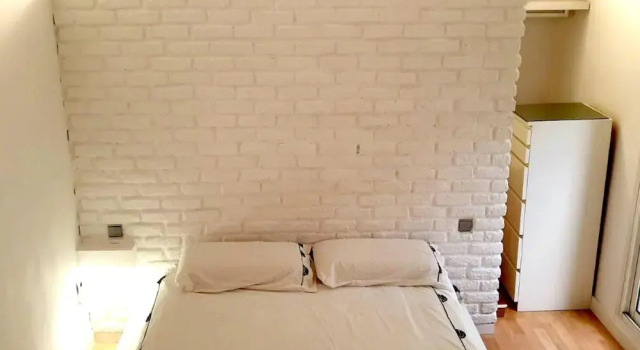 Apartment With one Bedroom in Zaragoza, With Wonderful City View, Balcony and Wifi, Забронировать Апартаменты/квартира Отели Сарагосы с парковкой, рядом с Парафия Сан-Мигель-де-лос-Наваррос, Парковка