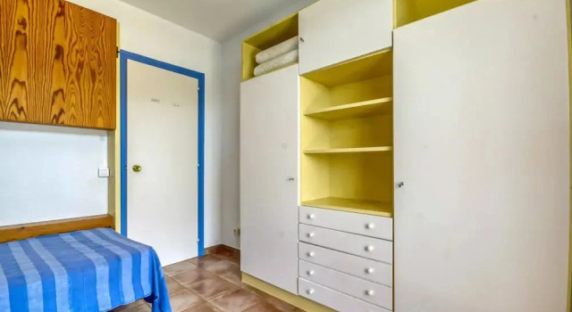 Apartment in Roses Near Beach