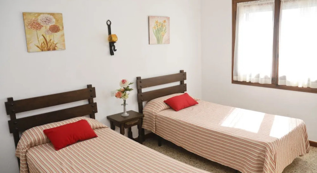 Вилла с 4 комнатами с балконом RVApartaments Villas Piscis