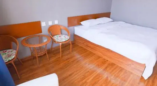 Люкс Donggang Business Conference Hotel (Jilin University of Chemical Technology)