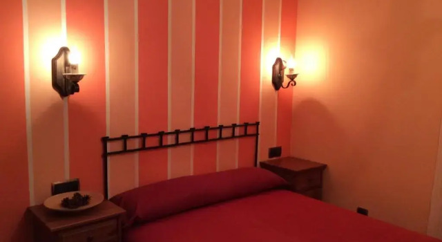 Casa Rural Sierra Vicor, Prenota Hotel Sediles Aragona