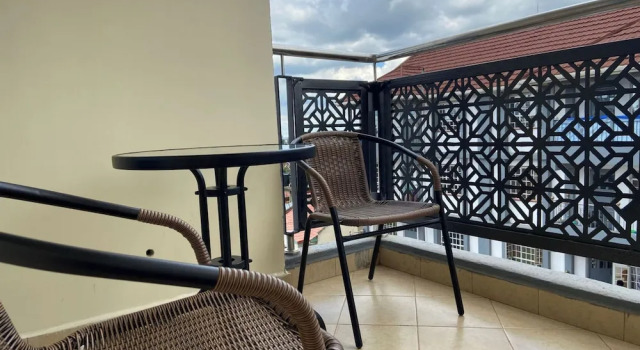 Neema Suites With Balcony, Ngong Rd Near Junction, Réserver Appartement Hôtels à Nairobi avec parking, Parking