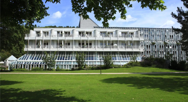 Двухместный номер Comfort с балконом и с видом на парк Best Western Premier Parkhotel Bad Mergentheim