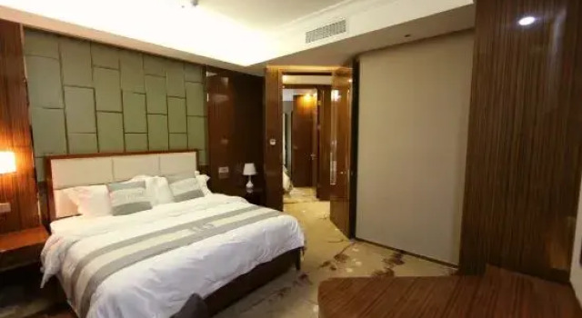 Люкс Luxury Q+ Huili Mingzhu Business Holiday Hotel
