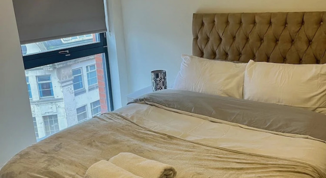 Апартаменты Stunning 2-bed Apartment in Salford