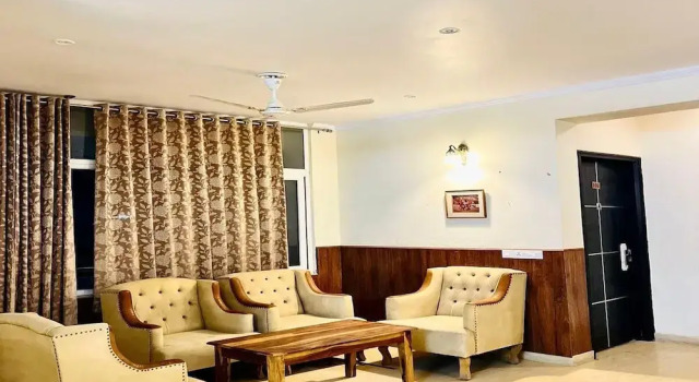 Hotel Raj Villa, Забронировать Отель Отели штата Раджастхана с парковкой, Парковка