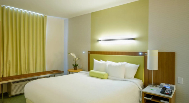 SpringHill Suites by Marriott Huntsville West/Research Park, Забронировать Отель Хантсвилл штат Алабама