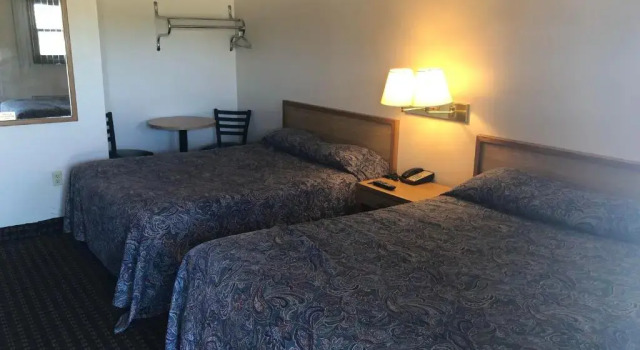 Quik Stop and Motel, Boek Motel Wauksaukee Wisconsin