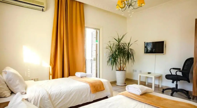 Economy Triple room ENTER hostel