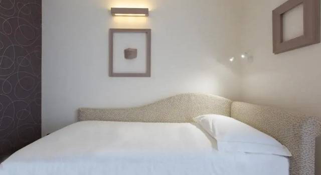 Двухместный номер Standard с видом на озеро Hotel Al Campanile - Luxury Suites & Apartments