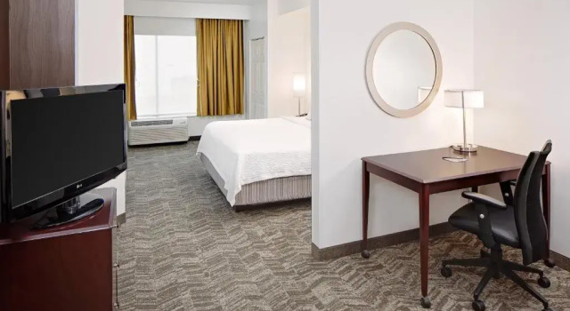 Люкс Comfort Suites Ardmore