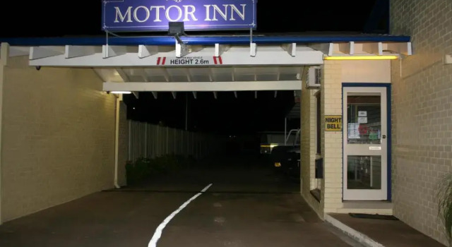 The Plains Motor Inn, Забронировать Отель Отели Ганнеда с завтраком, рядом с Gunnedah Hospital, Завтраки