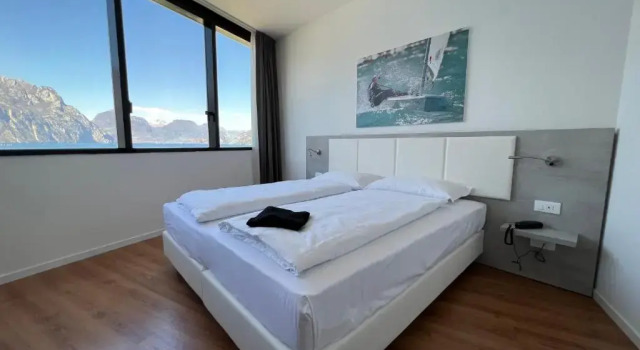 Двухместный номер Standard с видом на озеро Wind Hotel