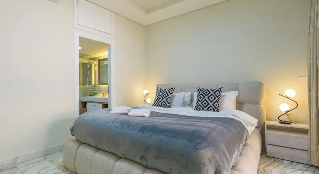 Crest - 3 Bedroom Apartment in Hamra, Prenota Appartamento Hotel a Greater Beirut con parcheggio, Parcheggio