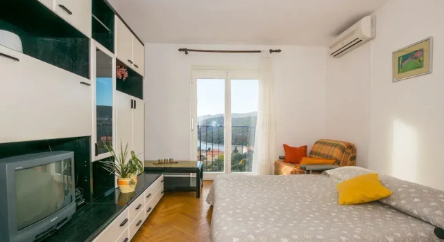 Beautiful view apartment Loreta
