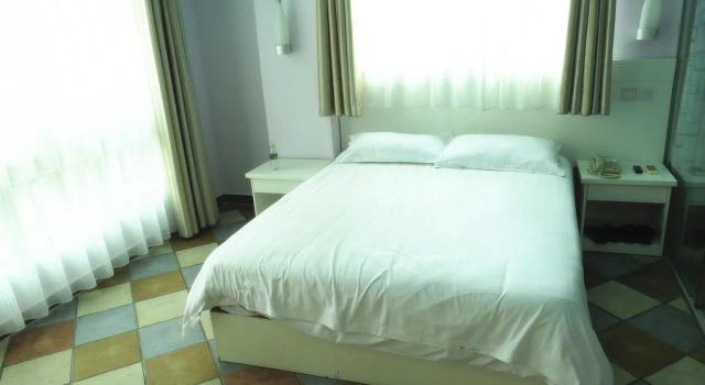 Sanya Muhai Time Hostel, Book Hostel Sanya Hainan