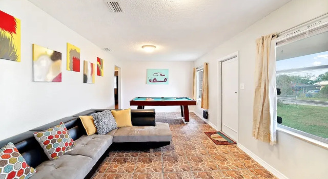 3BR House in Tampa by Tom Well IG - 2911, Забронировать Отель Отели Тампа 3 звезды, рядом с Скайрайд, 3*