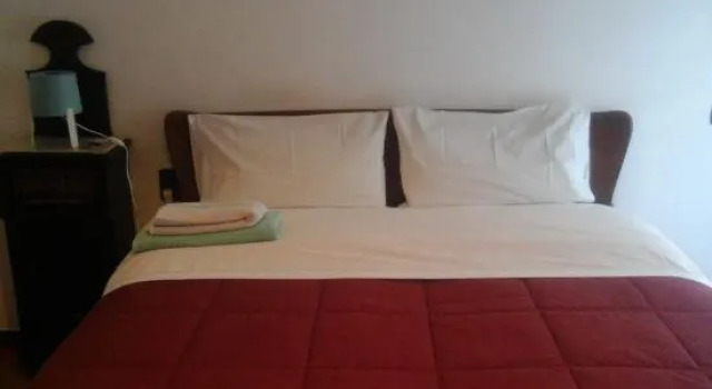 Suite210