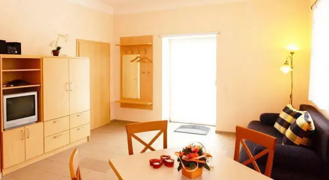 Ferienwohnungen Weichaer Hof, Buchen Sie Hotel SPA-Hotels in Weissenberg, SPA