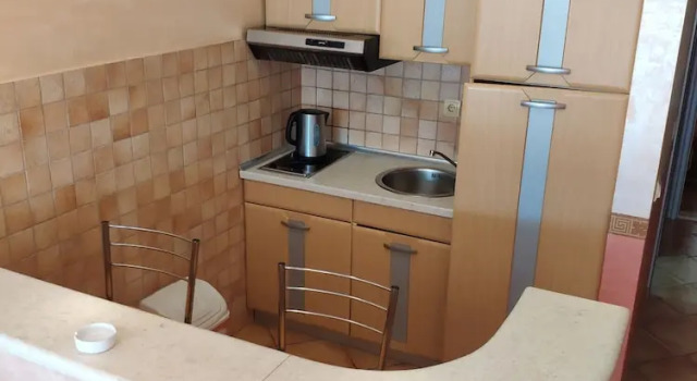 Семейные апартаменты с 2 комнатами с балконом и рядом с пляжем Apartments Stević - Monaco