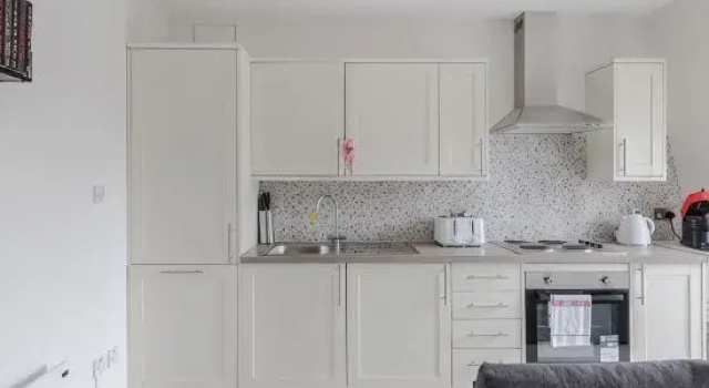 The Foley Residence IV - Fitzrovia - by Frankie