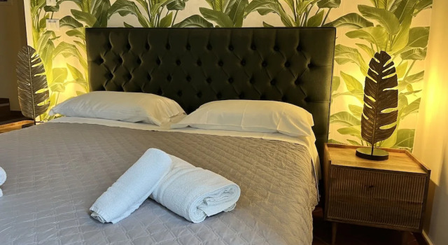 Deluxe firedobbelt værelse med altan Bellini Home B&B