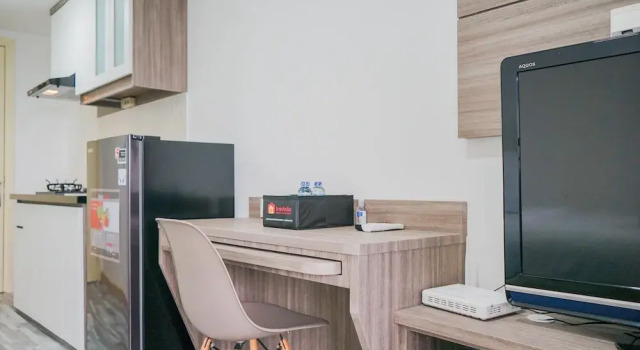 Strategic Studio Apartment with Extra Bed at M-Town Residence