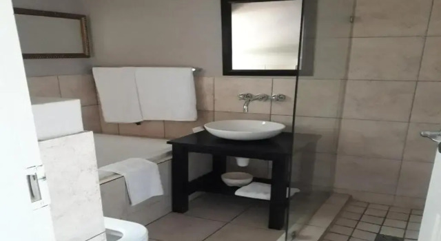 Номер Luxury Fatmols guest lodge