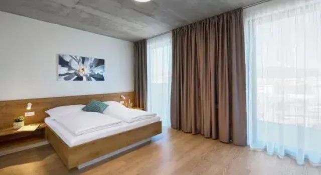 Camera Standard DownTown Suites Andel