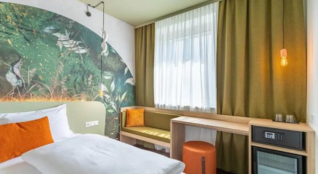 Номер Comfort The Weekend Hotel