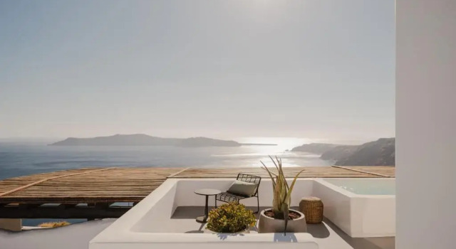 Люкс с видом на воду OMMA Santorini