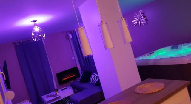Апартаменты La Somptueuse 100M2 Spa/Sauna Privé