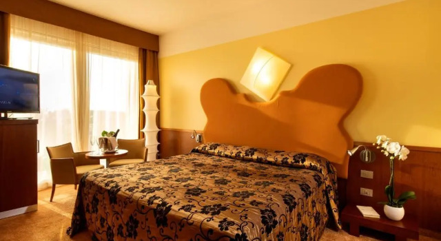 Люкс Color Hotel Style, Design & Gourmet