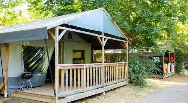 Тент Camping RCN Le Moulin de la Pique