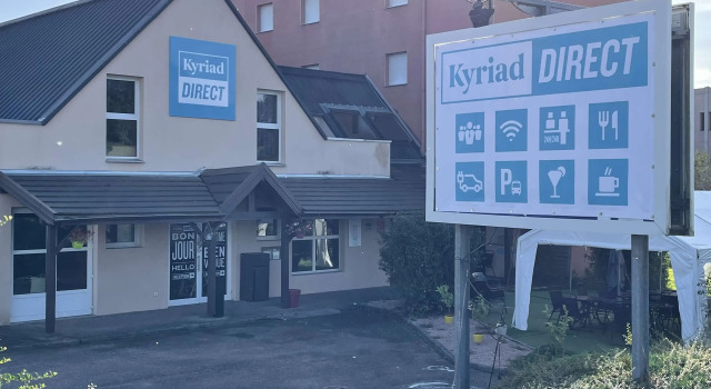 Kyriad Direct Lure, Забронировать Отель Люр 